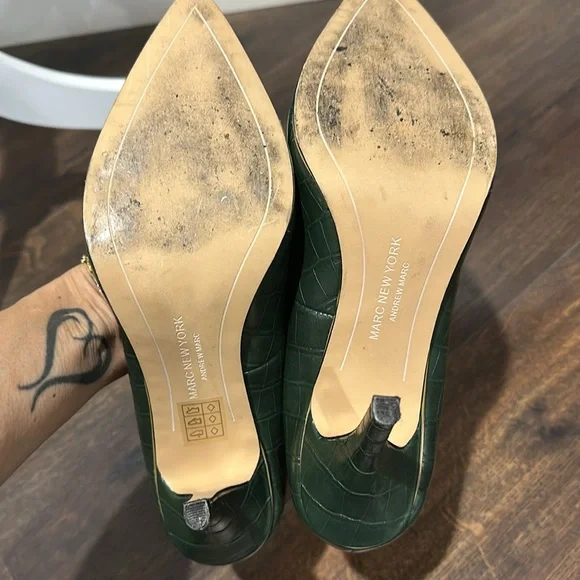 Marc New York Green Croc-Embossed Heels - Picture 5 of 6